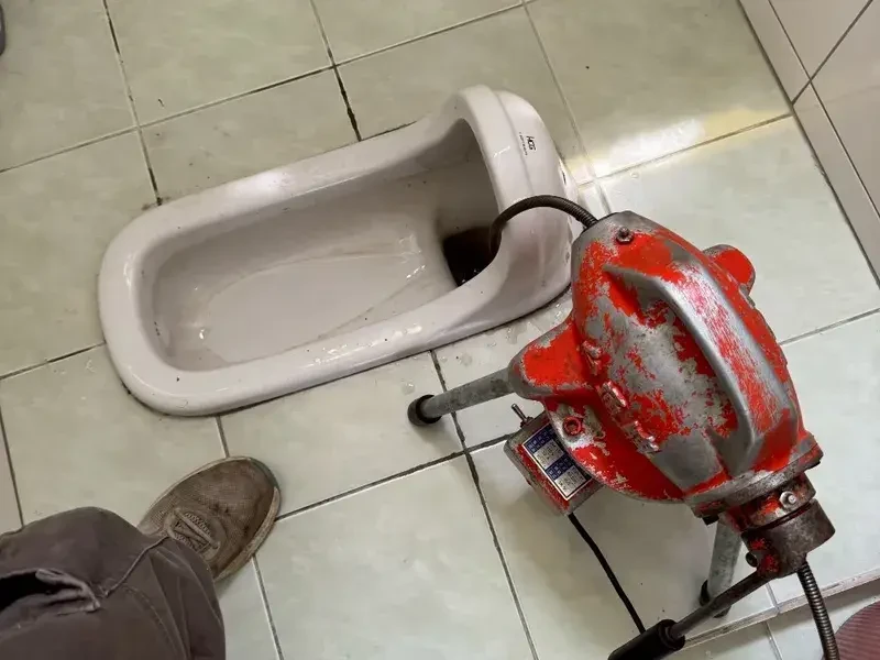 通馬桶